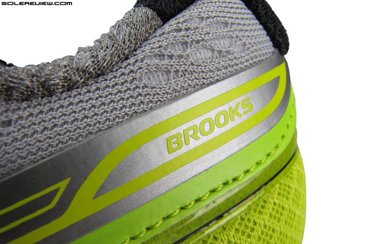 brooks ghost 8 fit
