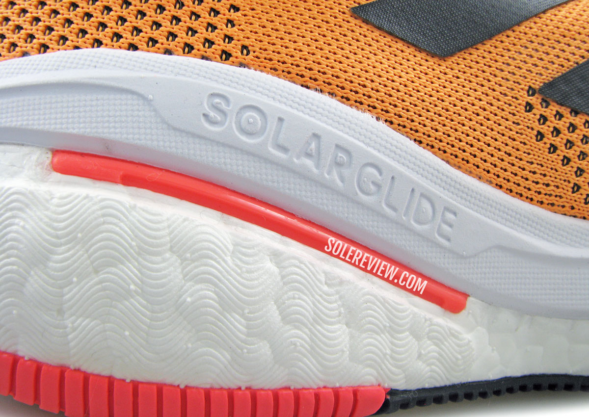 ruido alojamiento Detector Best running shoes for high arches | Solereview