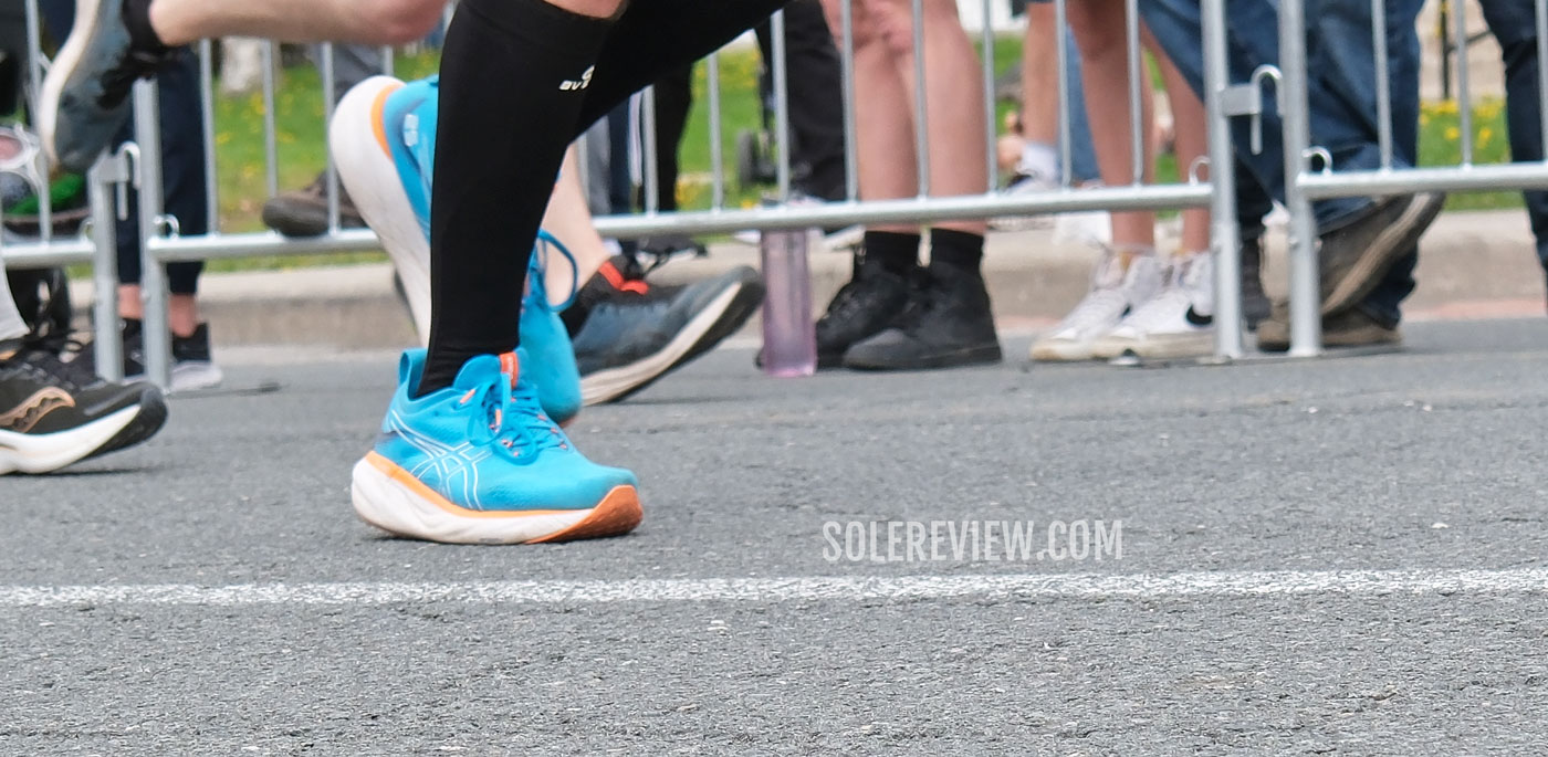 Asics, Gel-Nimbus 25 Mens Running Shoes, Everyday Neutral Road Running  Shoes